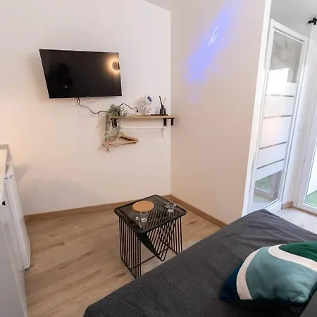 Ag 4 Calif 4 Galaxie * ניס