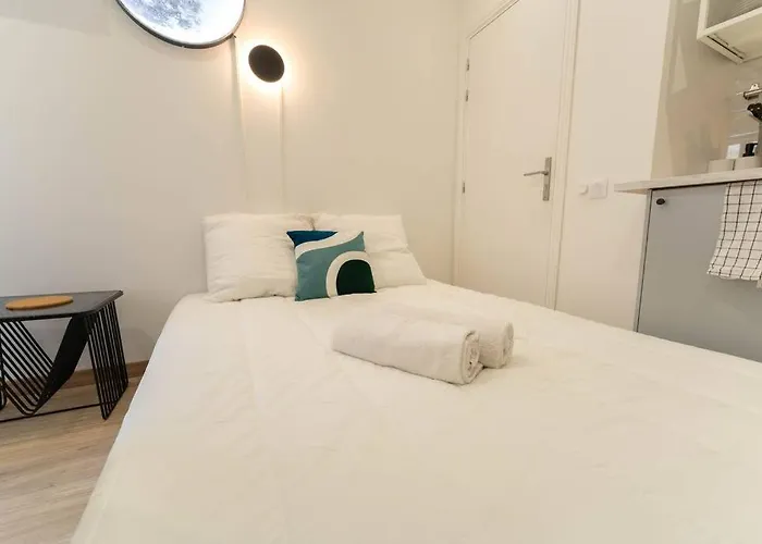 Ag 4 Calif 4 Galaxie Apartman *