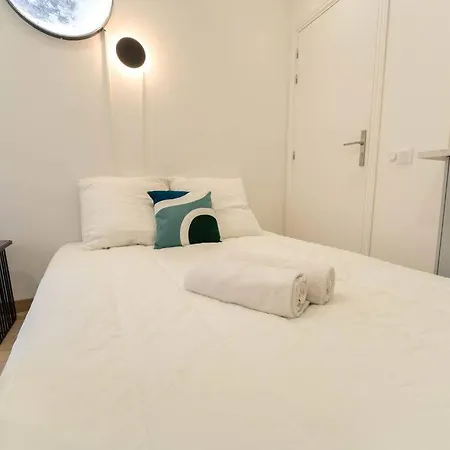 Ag 4 Calif 4 Galaxie Apartmán *